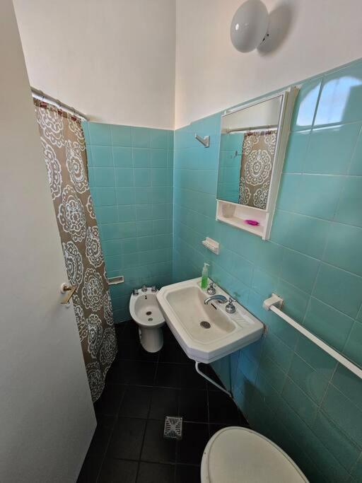 2 Amb Sobre Calle Corrientes Apartment Buenos Aires